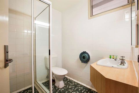 Dalrymple Motel - Accommodation Broadbeach 3