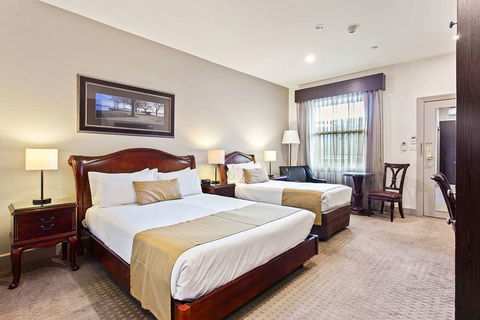 Quality Inn Heritage On Lydiard - Accommodation Broadbeach 3
