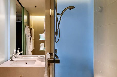 Hilton Sydney - Accommodation Broadbeach 7