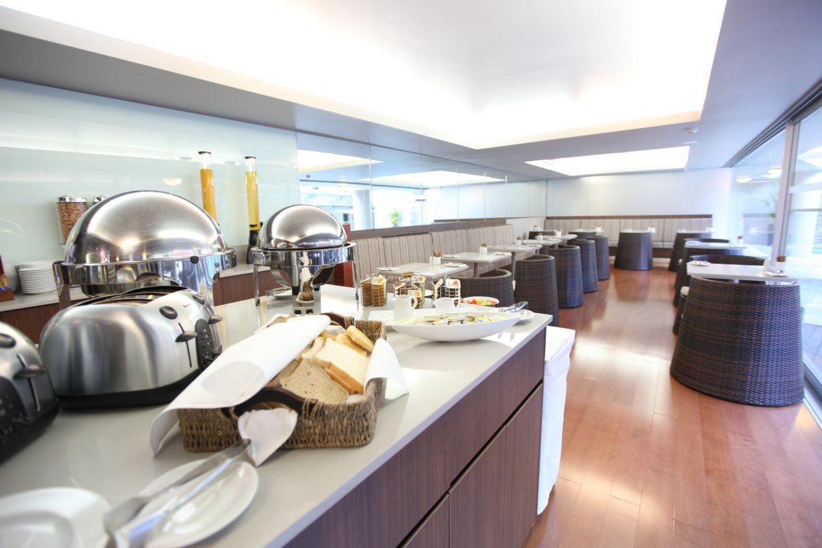 Parliament House NSW Accommodation Broadbeach