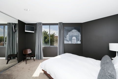Astra Apartments The Griffin - Accommodation Broadbeach 6