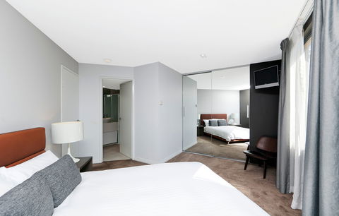 Astra Apartments The Griffin - Accommodation Broadbeach 10