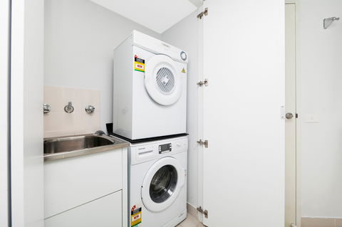 Astra Apartments The Griffin - Accommodation Broadbeach 13