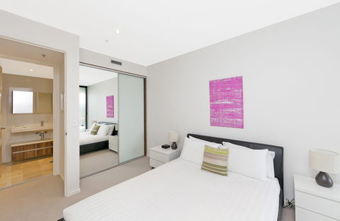 Astra Canberra Manhattan - Accommodation Broadbeach 4