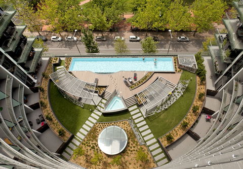 Astra Canberra Manhattan - Accommodation Broadbeach 12