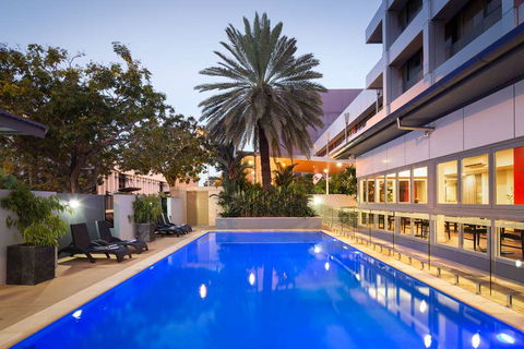 H On Smith Hotel - Accommodation Broadbeach 8