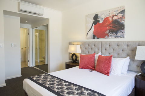 Metro Advance Apartments & Hotel - Accommodation Broadbeach 7