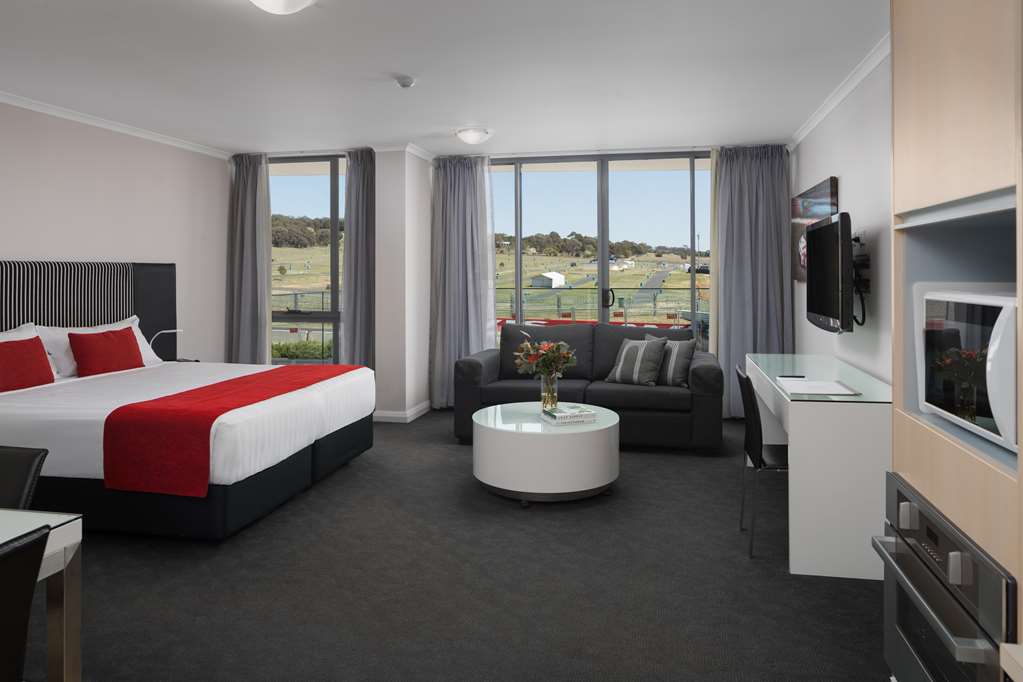 Arkstone NSW Accommodation Broadbeach