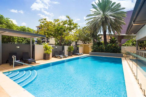 H On Smith Hotel - Accommodation Broadbeach 9