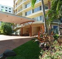 Cullen Bay Resorts - Accommodation Broadbeach