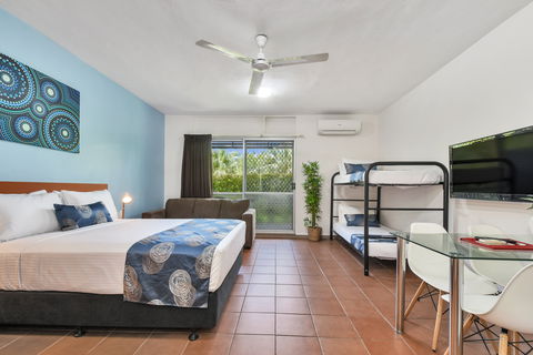 Vitina Studio Motel - Accommodation Broadbeach 3