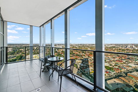 Astra Apartments Parramatta - Skyrise - Accommodation Broadbeach 1