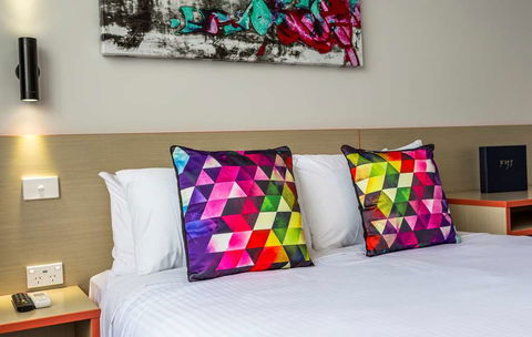 Nightcap at Ashley Hotel - Accommodation Broadbeach 2