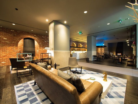 WRAP on Southbank - Accommodation Broadbeach 1