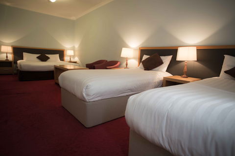 Hotel Blue - Accommodation Broadbeach 2