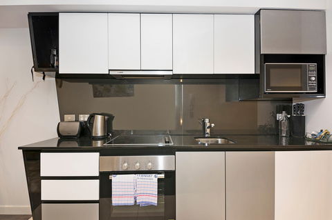 Astra Apartments Perth - Accommodation Broadbeach 14