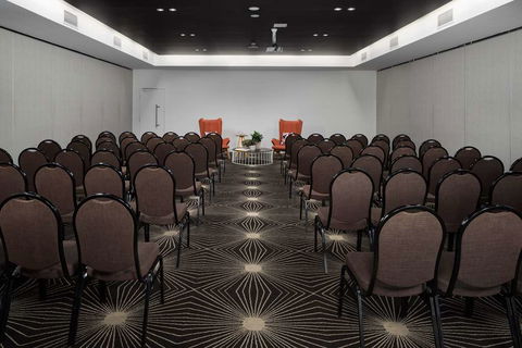 Atura Dandenong - Accommodation Broadbeach 7