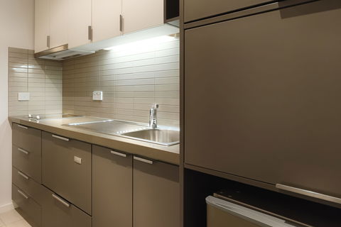 Caroline Serviced Apartments - Accommodation Broadbeach 7