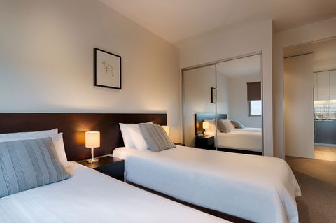 Caroline Serviced Apartments - Accommodation Broadbeach 10