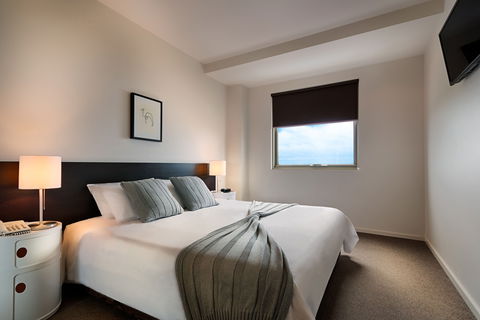 Caroline Serviced Apartments - Accommodation Broadbeach 12