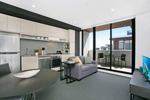 Clayton Serviced Apartments - Accommodation Broadbeach 14