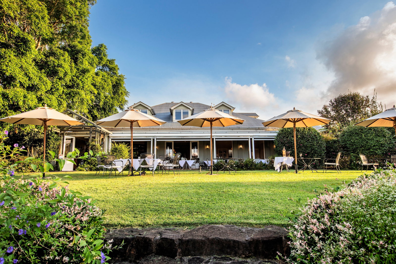 Montville QLD Accommodation Broadbeach