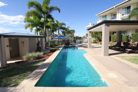 Caloundra Central Apartment Hotel - Accommodation Broadbeach 8