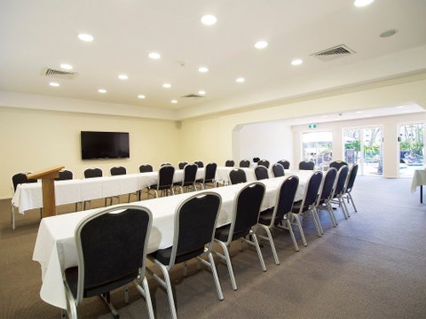 Oaks Oasis, Caloundra - Accommodation Broadbeach 4