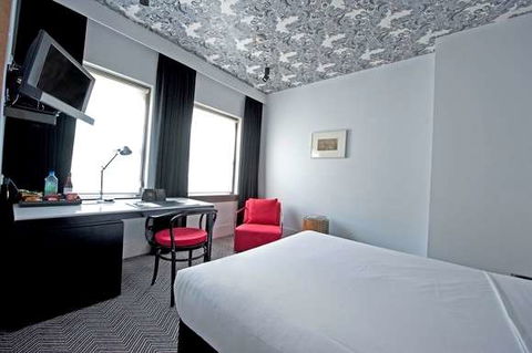 Peppers Gallery Hotel, Canberra - Accommodation Broadbeach 9