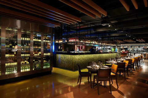 QT Canberra - Accommodation Broadbeach 10