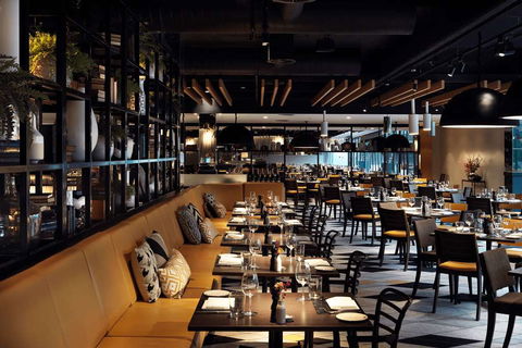 QT Canberra - Accommodation Broadbeach 13