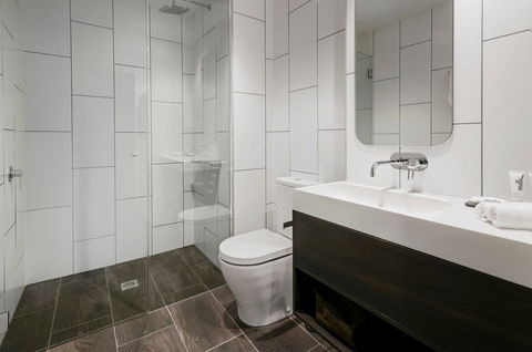 Quest Canberra City Walk - Accommodation Broadbeach 4