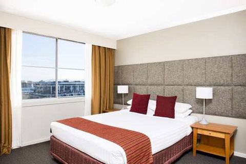 Mantra On Northbourne - Accommodation Broadbeach 3