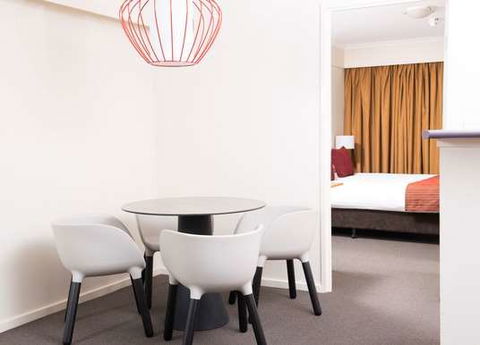 Mantra On Northbourne - Accommodation Broadbeach 5