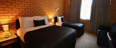 Avondel Motor Inn - Accommodation Broadbeach 0
