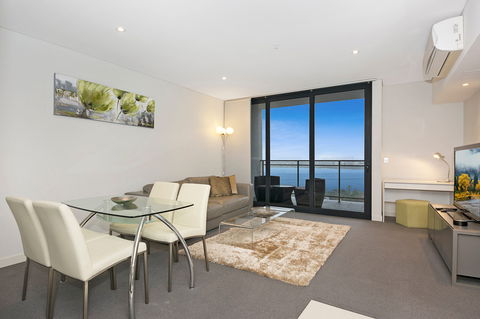 Astra Apartments Perth - Accommodation Broadbeach 7