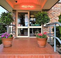 Grand Country Lodge - Accommodation Broadbeach