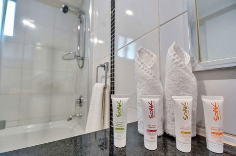 Argus Apartments Darwin - Accommodation Broadbeach 8