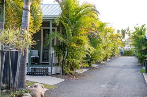 Barney Beach Accommodation Centre - Accommodation Broadbeach 0