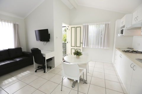 Barney Beach Accommodation Centre - Accommodation Broadbeach 3
