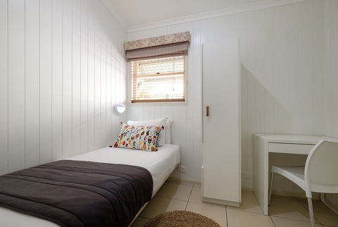 Barney Beach Accommodation Centre - Accommodation Broadbeach 5