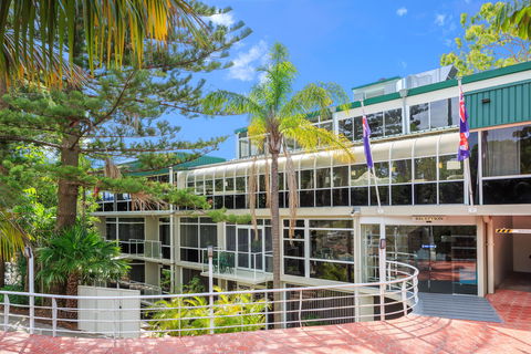 Metro Mirage Hotel Newport - Accommodation Broadbeach 2