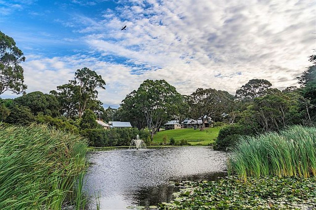 Nambrok VIC Accommodation Broadbeach