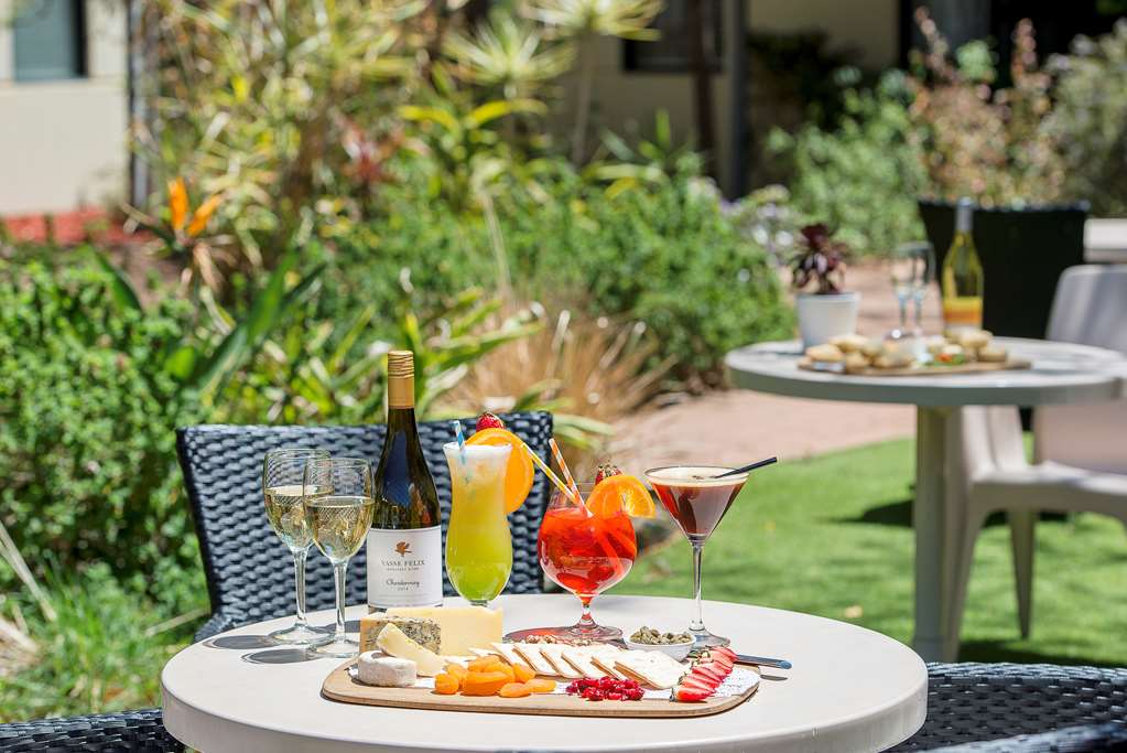 West Lamington WA Accommodation Broadbeach