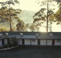 The Fox  Hounds Inn - Accommodation Broadbeach