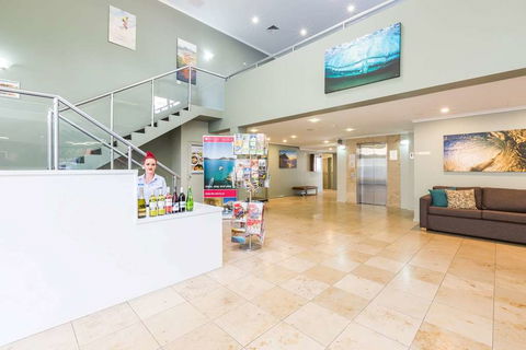 Ramada Resort Shoal Bay - Accommodation Broadbeach 2