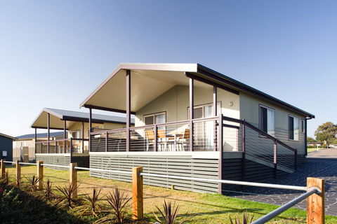 Merimbula Beach Resort & Holiday Park - Accommodation Broadbeach 0