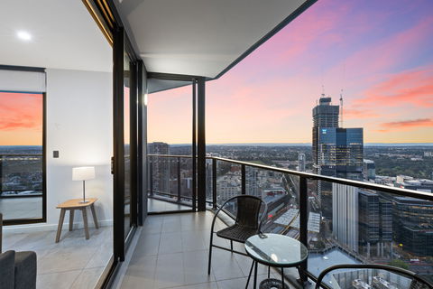Astra Apartments Parramatta - Skyrise - Accommodation Broadbeach 2