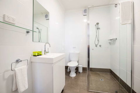 Nightcap At Finsbury Hotel - Accommodation Broadbeach 1