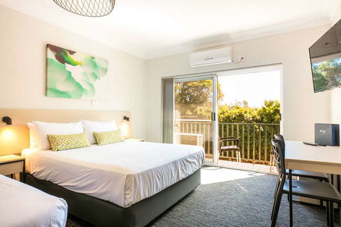 Nightcap At Blue Cattle Dog Hotel - Accommodation Broadbeach 1